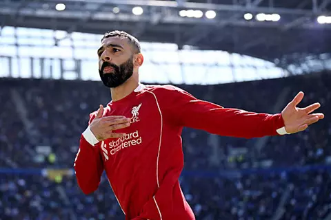 هداف الريدز في الميرسيسايد.. صلاح يمنح ليفربول الأفضلية أمام إيفرتون